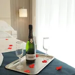 Garibaldi 3* Nápoles