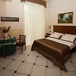 Hotel Garibaldi 3*