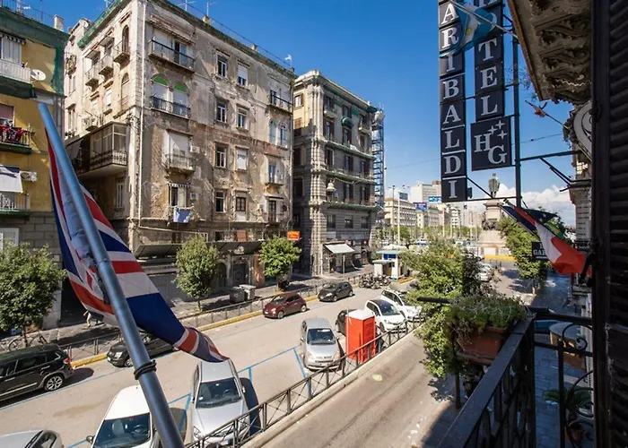 Hotel Garibaldi Nápoles