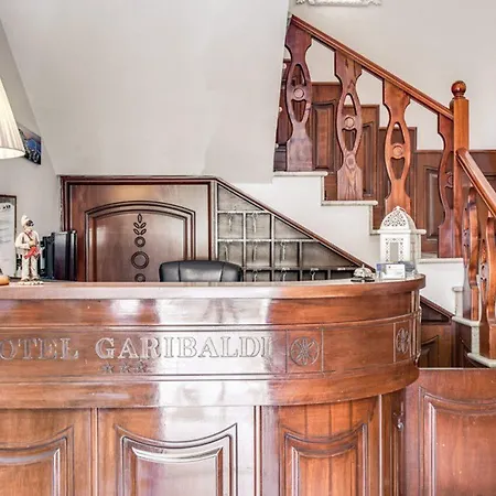Hotel Garibaldi Naples