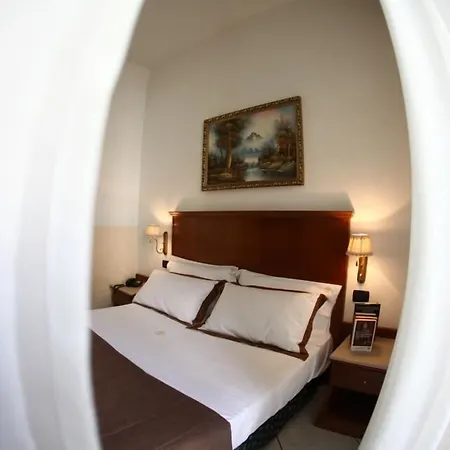Hotel Garibaldi Naples