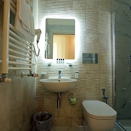 Hotel Garibaldi Napoli