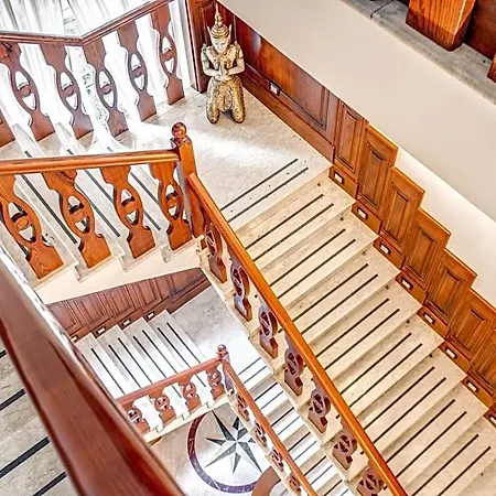 Hotel Garibaldi 3*