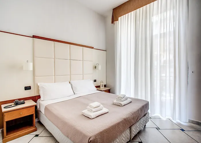 Garibaldi Hotel Nápoles